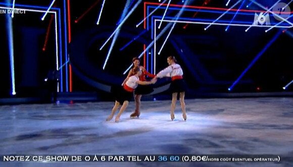 Tatiana Golovin dans Ice Show du 4 décembre 2013.