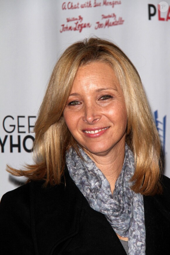 Lisa Kudrow lors de la première de I'll Eat You Last: A Chat With Sue Mengers à Westwood, Los Angeles, le 5 décembre 2013.