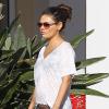 Exclusif - Mila Kunis (enceinte ?) dans les rues de Saint-Petersbourg, le jour du mariage de son frère Michael avec la danseuse Alexandra Blacker. Le 7 décembre 2013.