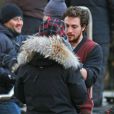 La réalisatrice Sam Taylor-Johnson accompagnée par son mari Aaron Taylor-Johnson sur le tournage de Fifty Shades of Grey à Vancouver, le 8 décembre 2013.