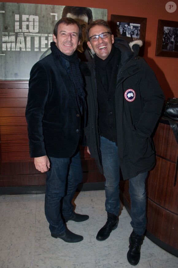 Jean-Luc Reichmann et Julien Courbet au Club de l'Etoile à Paris le 10 decembre 2013 pour la projection en avant-première de la série "Leo Matteï".