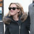 Reese Witherspoon dans les rues de Paris. Le 9 décembre 2013.