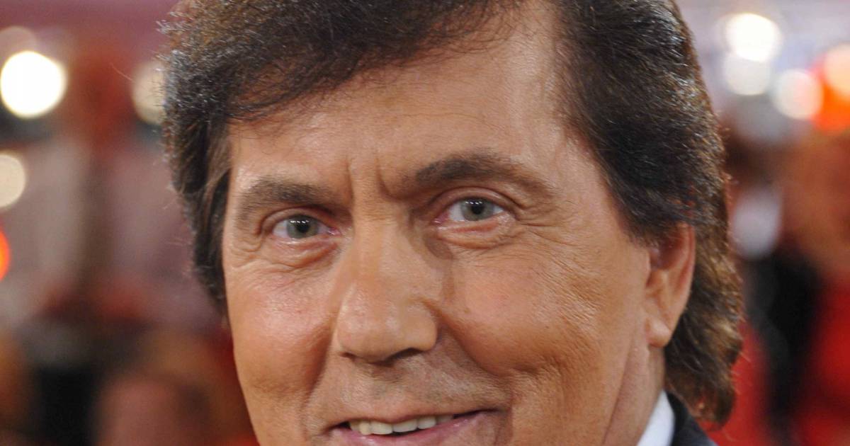 Frank Michael Et Sa Nouvelle Compagne Frank Michael, inquiet pour sa maman malade : ''Je m'attends au pire