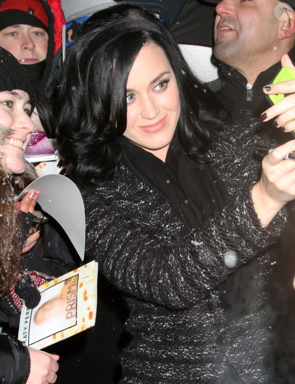 Katy Perry et John Mayer arrivent aux studios de l'émission "Good Morning America" à New York. Le 17 décembre 2013