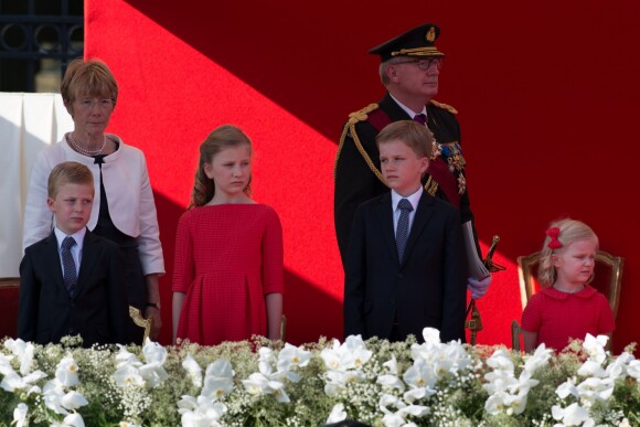 Le prince Emmanuel, la princesse Elisabeth, le prince Gabriel et la princesse Eleonore de Belgique, le 21 juillet 2013 lors de la parade militaire de la Fête nationale
