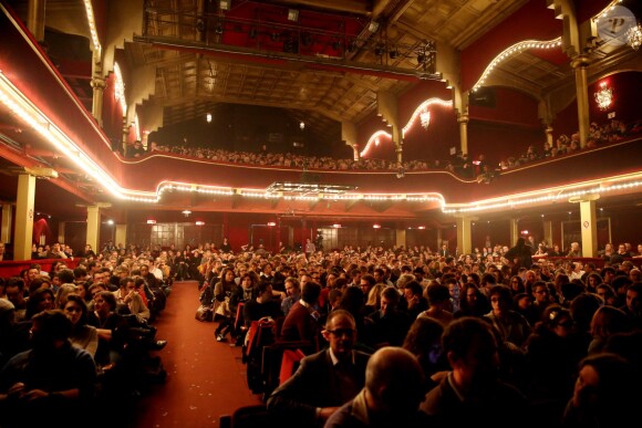 Exclusif - Alex Beaupain en concert au Casino de Paris, le 17 décembre 2013.