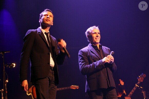 Exclusif - Alex Beaupain et Julien Clerc au concert d'Alex Beaupain au Casino de Paris, le 17 décembre 2013.