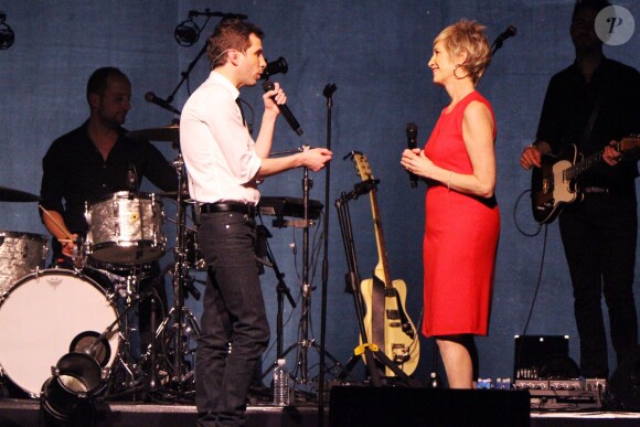 Exclusif - Alex Beaupain et Valli (Valli Timbert, chanteuse et animatrice radio) au concert d'Alex Beaupain au Casino de Paris, le 17 décembre 2013.