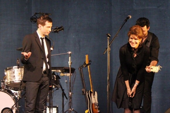 Exclusif - Alex Beaupain et Fanny Ardant - Alex Beaupain en concert au Casino de Paris le 17 decembre 2013.  No web/No blog pour Belgique/Suisse.17/12/2013 - Paris