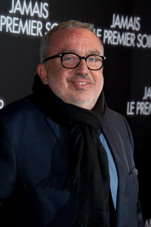 Dominique Farrugia lors de l'avant-première du film "Jamais le premier soir" au Gaumont Opéra à Paris le 19 décembre 2013