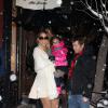 Mariah Carey et ses jumeaux Monroe et Moroccan font du shopping sous la neige pendant leur sejour à Aspen, le 20 décembre 2013.