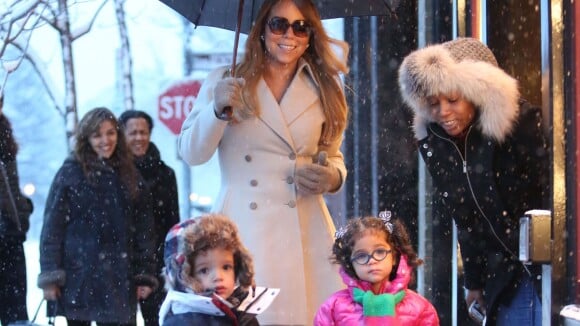 Mariah Carey : Un Noël blanc aux sports d'hiver avec les adorables jumeaux !