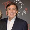 Jean-Pierre Foucault et sa femme Evelyne au Théâtre Mogador, à Paris, le 24 octobre 2013.