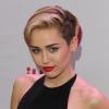 Miley Cyrus lors du "KIIS FM's Jingle Ball" à Los Angeles, le 6 décembre 2013.