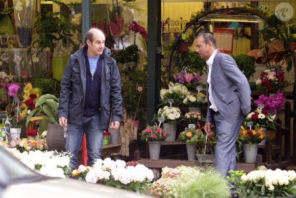 Exclusif - Bernard Campan et Pascal Légitimus tournent le film "Les Trois Frères à Paris le 30 mai 2013.