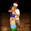 Stephen Amell et sa femme Cassandra Jean fêtent leur premier anniversaire de mariage, à Hawaii, le 25 décembre 2013.