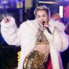 Miley Cyrus a donné un show à Times Square, New York, pour la nouvelle année, le 31 décembre 2013.