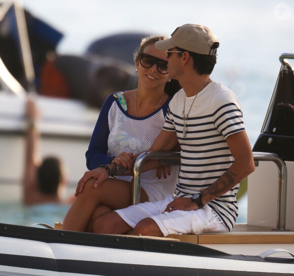 Marc Anthony et sa compagne Chloe Green en vacances à la Barbade le 31 décembre 2013.