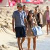 Marc Anthony et sa compagne Chloe Green en vacances à la Barbade le 1er Janvier 2014.