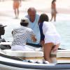 Marc Anthony et sa compagne Chloe Green en vacances à la Barbade le 31 décembre 2013.