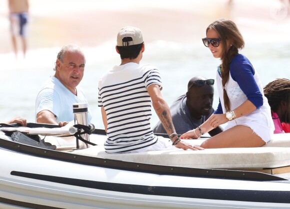 Marc Anthony et sa compagne Chloe Green en vacances à la Barbade le 31 décembre 2013.