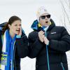 La princesse Victoria de Suède et son époux le prince Daniel lors des championnats du monde de ski de fond à Val di Fiemme en Italie le 27 février 2013