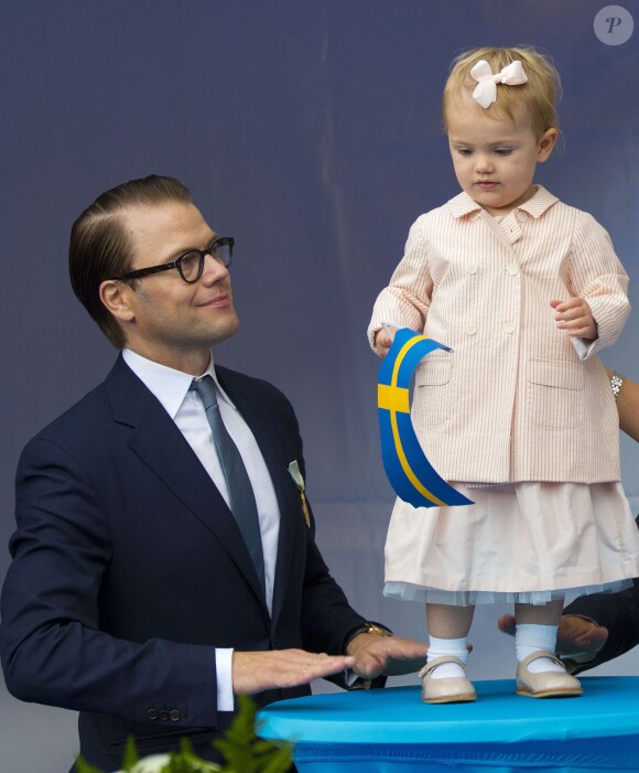 Le prince Daniel et la princesse Estelle à Stockholm pour le jubilé du roi Carl XVI Gustaf le 15 septembre 2013