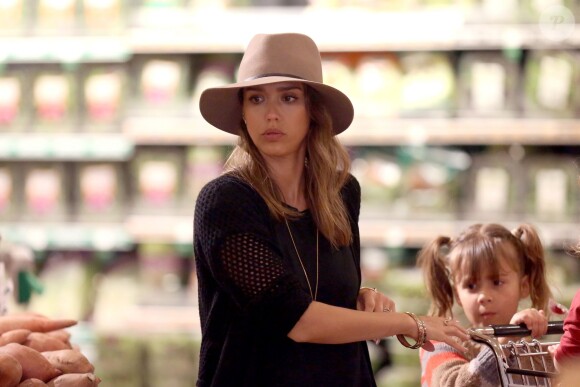 Jessica Alba et sa fille Honor à Beverly Hills. Le 5 janvier 2014.