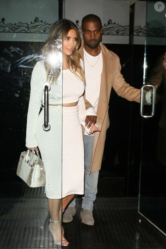 Kim Kardashian et son fiançé Kanye West ont partagé un dîner romantique à Los Angeles le 12 janvier 2014.