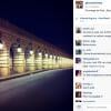 Pierre Niney a posté ce cliché sur son compte Instagram, laissant entendre qu'il tournait un spot de pub pour la maison Yves Saint Laurent beauté
