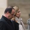 François Hollande et Valérie Trierweiler, lors des obsèques de Stéphane Hessel, aux Invalides à Paris, le 7 mars 2013
