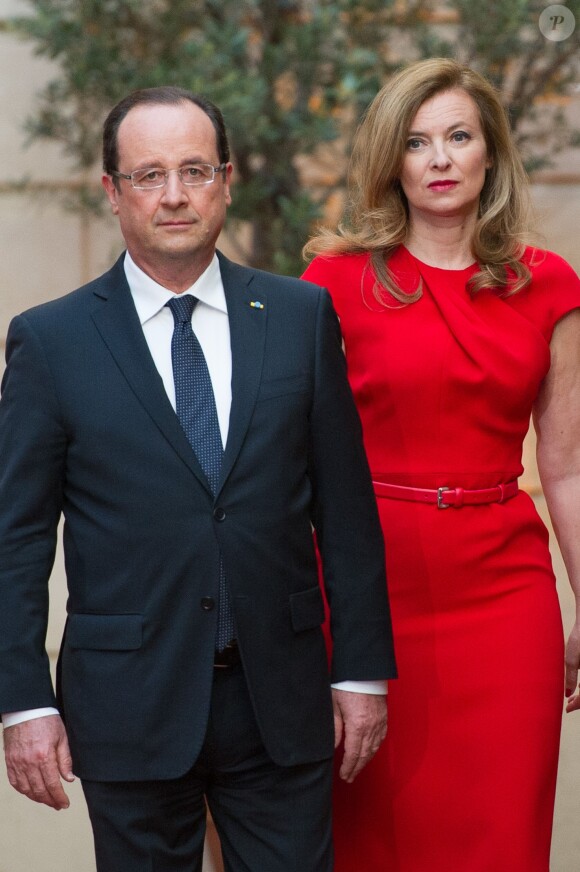 François Hollande et Valérie Trierweiler au palais de l'Elysée à Paris le 7 mai 2013