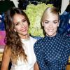 Jaime King et Jessica Alba assistent à l'inauguration de la nouvelle boutique de leur amie Tory Burch à Los Angeles le 14 janvier 2013