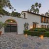 Robert Pattinson a vendu à Jim Parson son hacienda espagnole, une superbe villa située à Los Feliz, pour 6.375 millions de dollars.