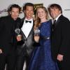 Ethan Hawke, Matthew McConaughey, Julie Delpy & Richard Linklater avec leurs prix lors des Critics' Choice Movie Awards au Barker Hanger à Santa Monica, Los Angeles, le 16 janvier 2014