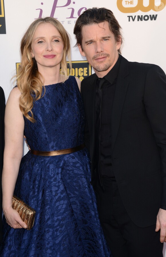 Julie Delpy et Ethan Hawke lors des Critics' Choice Movie Awards au Barker Hanger à Santa Monica, Los Angeles, le 16 janvier 2014