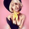 Miley Cyrus a publié un visuel très bizarre pour annoncer son concert sur MTV, le 29 janvier 2014.