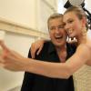 Karlie Kloss et Mario Testino en plein selfie lors de la Fasion Week de New York le 10 septembre 2013
