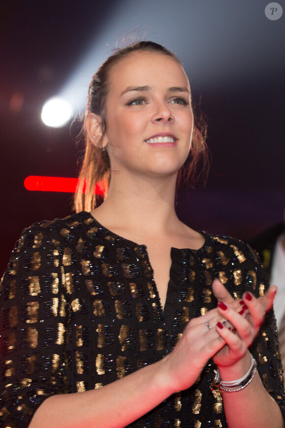 Pauline Ducruet admirative le 21 janvier 2014 au 38e Festival International du Cirque de Monte-Carlo