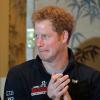 Oups, quelqu'un d'autre est au courant ? Le prince Harry participait le 21 janvier 2014 au Mandarin Oriental de Londres à une conférence de presse suite au trek caritatif Walking With the Wounded South Pole Allied Challenge accompli en décembre 2013. L'occasion pour l'acteur Dominic West, qui parrainait l'équipe du Commonwealth, de faire quelques confidences explosives !