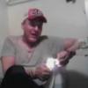 Une vidéo montrant l'acteur Tom Sizemore, retombant tragiquement dans la drogue fait le tour du web courant janvier 2014.