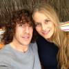 Carles Puyol du FC Barcelone et sa compagne Vanesa Lorenzo le 7 septembre 2013 au moment de l'annonce sur les réseaux sociaux de la grossesse de madame. Le couple a accueilli le 24 janvier 2014 son premier enfant, une petite Manuela.