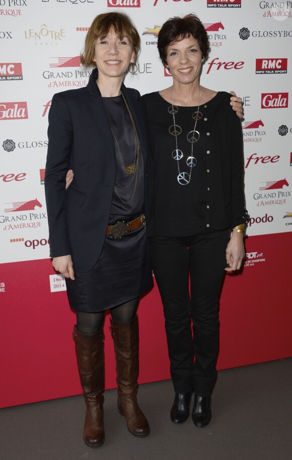 Virginie Lemoine et Elisabeth Bourgine lors du 93e Grand Prix d'Amérique à l'Hippodrome de Vincennes, le 26 janvier 2014