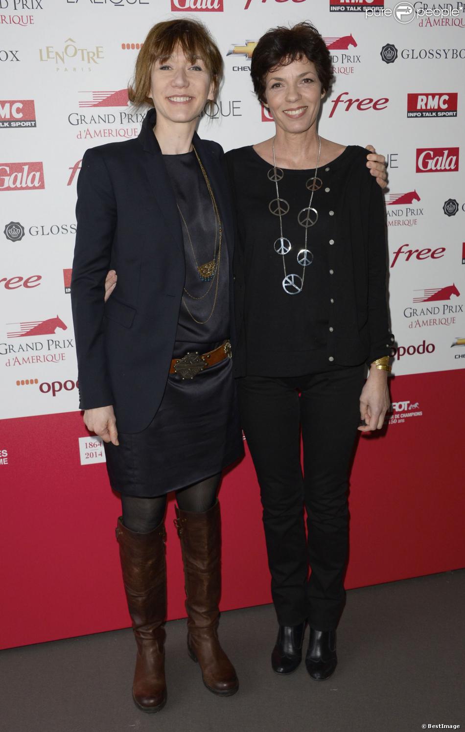 Virginie Lemoine et Elisabeth Bourgine lors du 93e Grand Prix d&#039;Amérique à l&#039;Hippodrome de Vincennes, le 26 janvier 2014