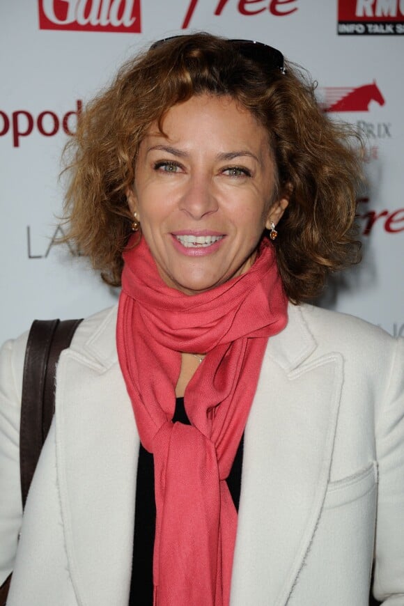 Corinne Touzet lors du 93e Grand Prix d'Amérique à l'Hippodrome de Vincennes, le 26 janvier 2014