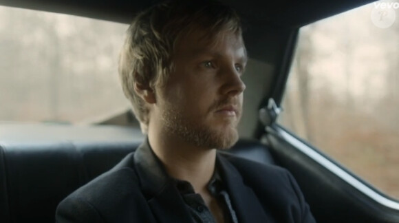 Image extraite du clip "L'équilibre" de Kyo paru en janvier 2014.