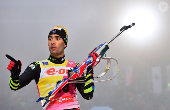 Martin Fourcade lors du sprint 10 km lors de la Coupe du monde à la DKB ski arena de Oberhof, le 3 janvier 2014