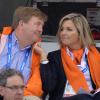 Quelques grammes de tendresse royale dans ce monde de sport... Willem-Alexander et Maxima des Pays-Bas ont soutenu les athlètes néerlandais dès le début des JO de Sotchi, en février 2014