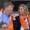 Quelques grammes de tendresse royale dans ce monde de sport... Willem-Alexander et Maxima des Pays-Bas ont soutenu les athlètes néerlandais dès le début des JO de Sotchi, en février 2014