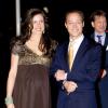 La princesse Viktoria, enceinte et presque à terme, était au bras de son époux le prince Jaime de Bourbon-Parme le 1er février 2014 à Rotterdam pour le gala célébrant le règne de la princesse Beatrix des Pays-Bas.